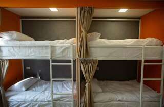 Хостелы Hostel Abano Тбилиси Кровать в общем 8-местном номере для мужчин и женщин-12